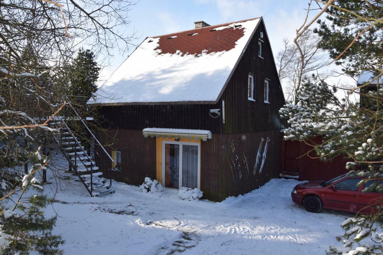 Medvedi Boudy Villa Loucna pod Klinovcem Exterior photo